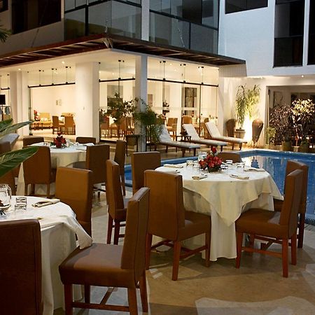 Mc Hotel Ica Bagian luar foto