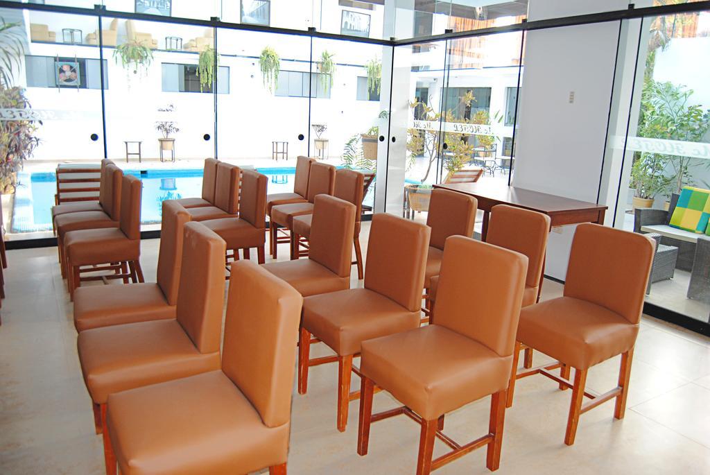 Mc Hotel Ica Bagian luar foto