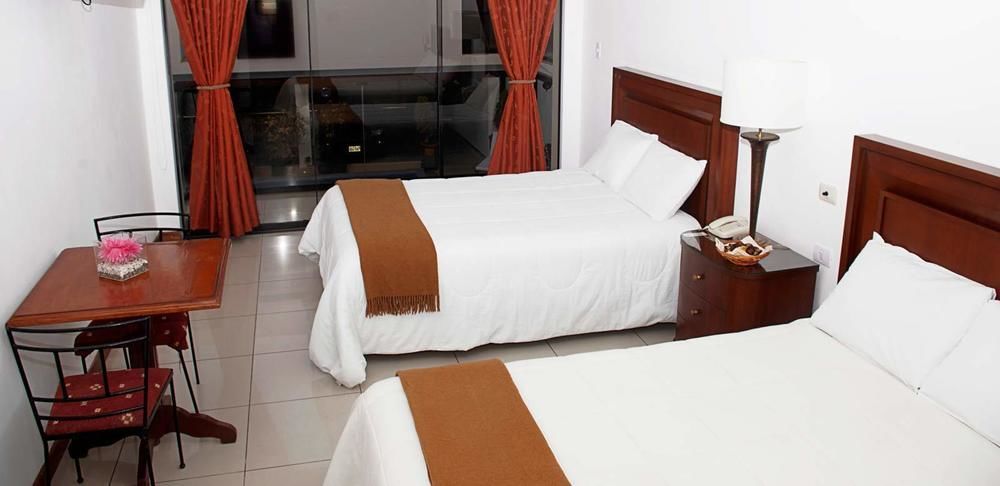 Mc Hotel Ica Bagian luar foto