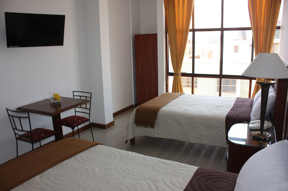 Mc Hotel Ica Bagian luar foto